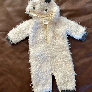Pottery Barn Kids Cream and Gray Fuzzy Costume